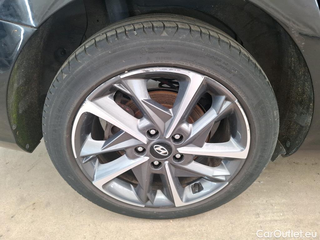  Hyundai  i30 HYUNDAI  Sport Wagon / 2020 / 5P / Break 1.0 T-GDI 120 DCT-7 MHEV CREATIVE SW #34