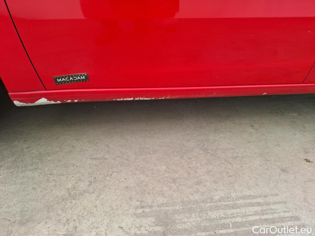  Citroen  C4 Grand Picasso  Shine 1.5 BlueHDi 130CV BVA8 Repeint en Rouge / Teinte SIV Blanc Banquise./ WHITE CAR REPAINT IN RED #20