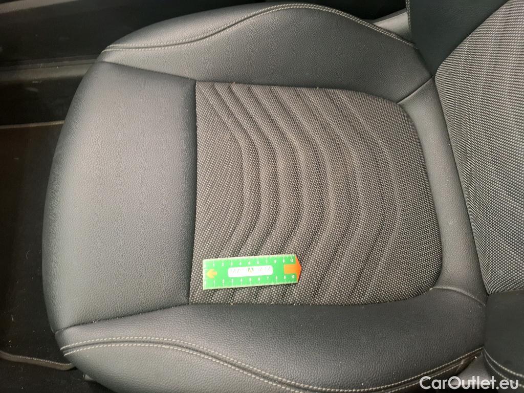  Mercedes  B-Klasse MERCEDES-BENZ Classe B / 2022 / 5P / monospace B 180 d Business Line #45