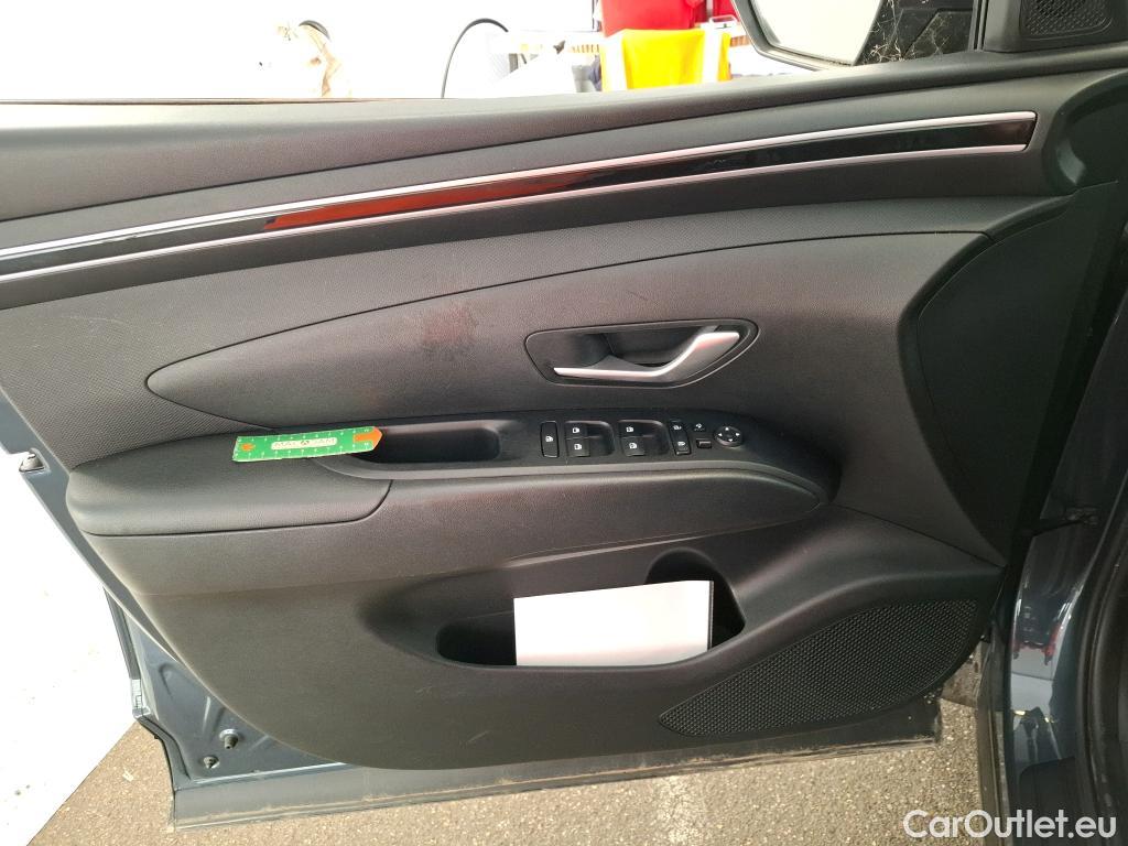  Hyundai  Tucson  Business Mild-Hybrid 2WD 1.6 CRDI 135CV BVA7 E6d #32