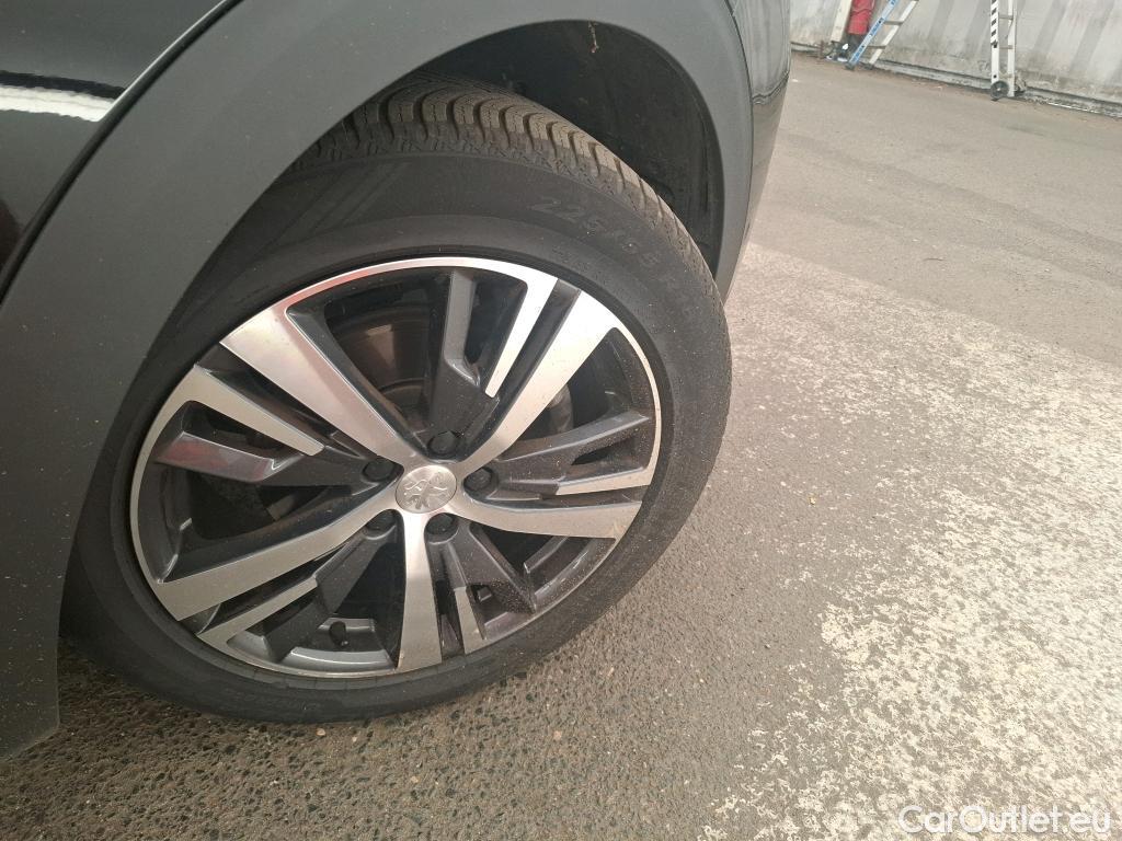  Peugeot  5008  Allure Pack 1.2 PureTech 130CV BVA8 7 Sieges E6d #15