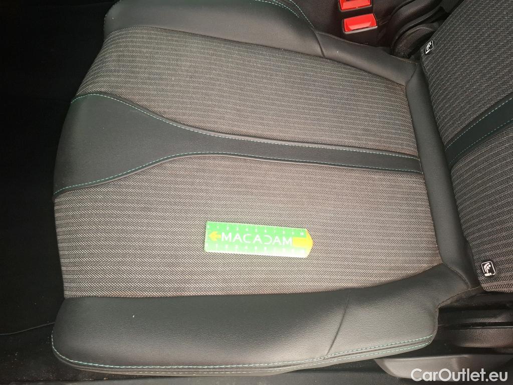  Peugeot  5008  Allure Pack 1.2 PureTech 130CV BVA8 7 Sieges E6d #35