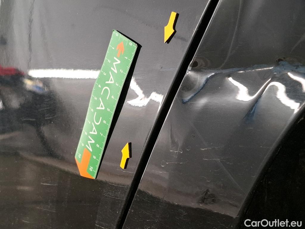  Renault  Megane RENAULT Mégane Berline / 2015 / 5P / Berline Business TCe 140 EDC FAP #25