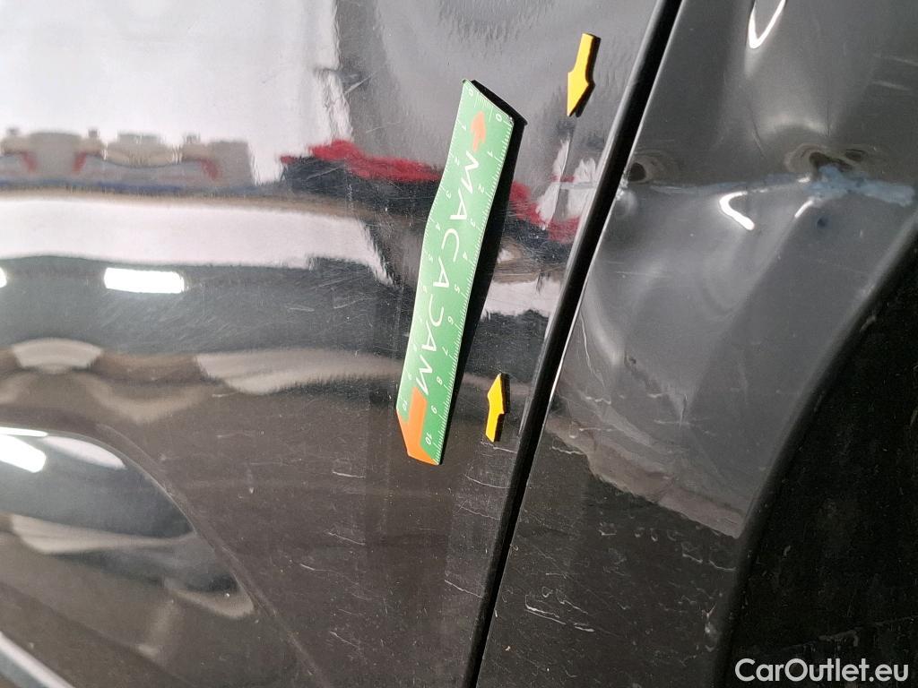  Renault  Megane RENAULT Mégane Berline / 2015 / 5P / Berline Business TCe 140 EDC FAP #26