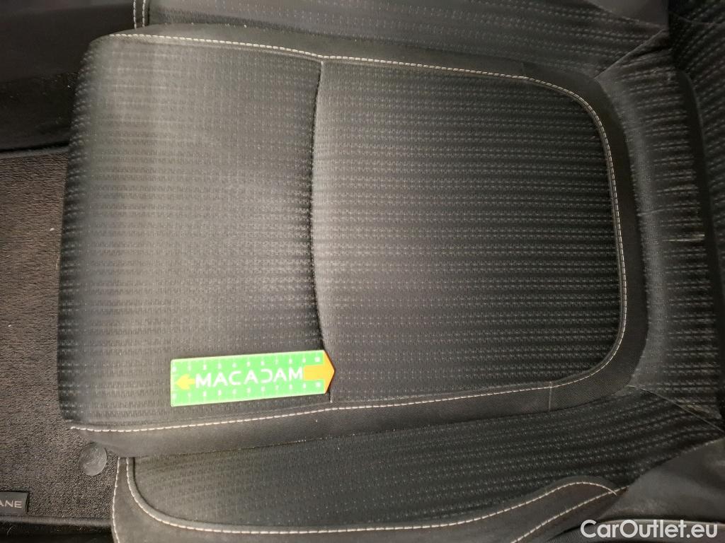  Renault  Megane RENAULT Mégane Berline / 2015 / 5P / Berline Business TCe 140 EDC FAP #66