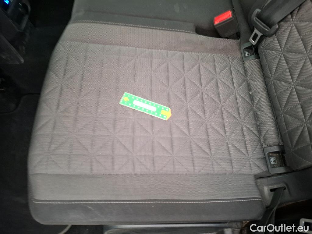  Volkswagen  Tiguan VOLKSWAGEN  / 2020 / 5P / SUV 2.0 TDI 150 DSG7 Life Business #57