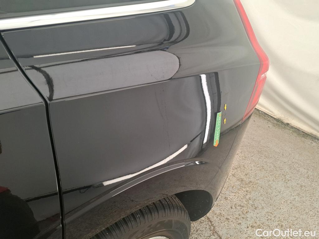  Volvo  XC60 VOLVO  / 2021 / 5P / SUV B4 197 Geartronic 8 Momentum Business #7