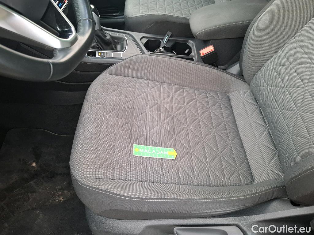  Volkswagen  Tiguan VOLKSWAGEN  / 2020 / 5P / SUV 1.5 TSI 150 DSG7 LIFE BUSI #12