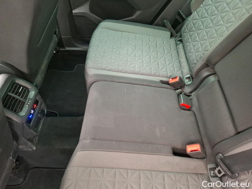  Volkswagen  Tiguan VOLKSWAGEN  / 2020 / 5P / SUV 2.0 TDI 150 DSG7 Life Business #58