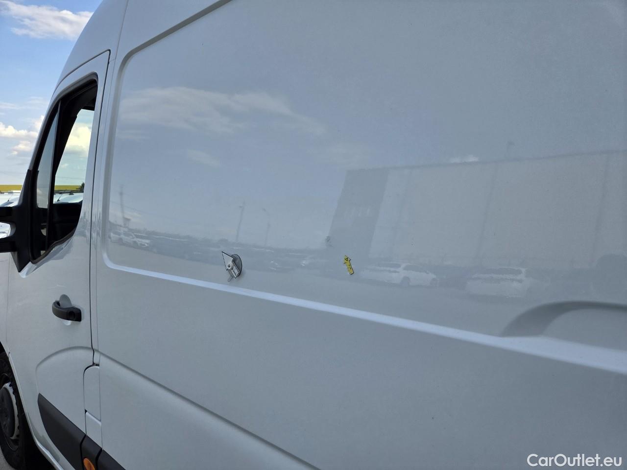  Renault  Master 2.3 Blue dCi 135CP Tractiune L3H2 #51