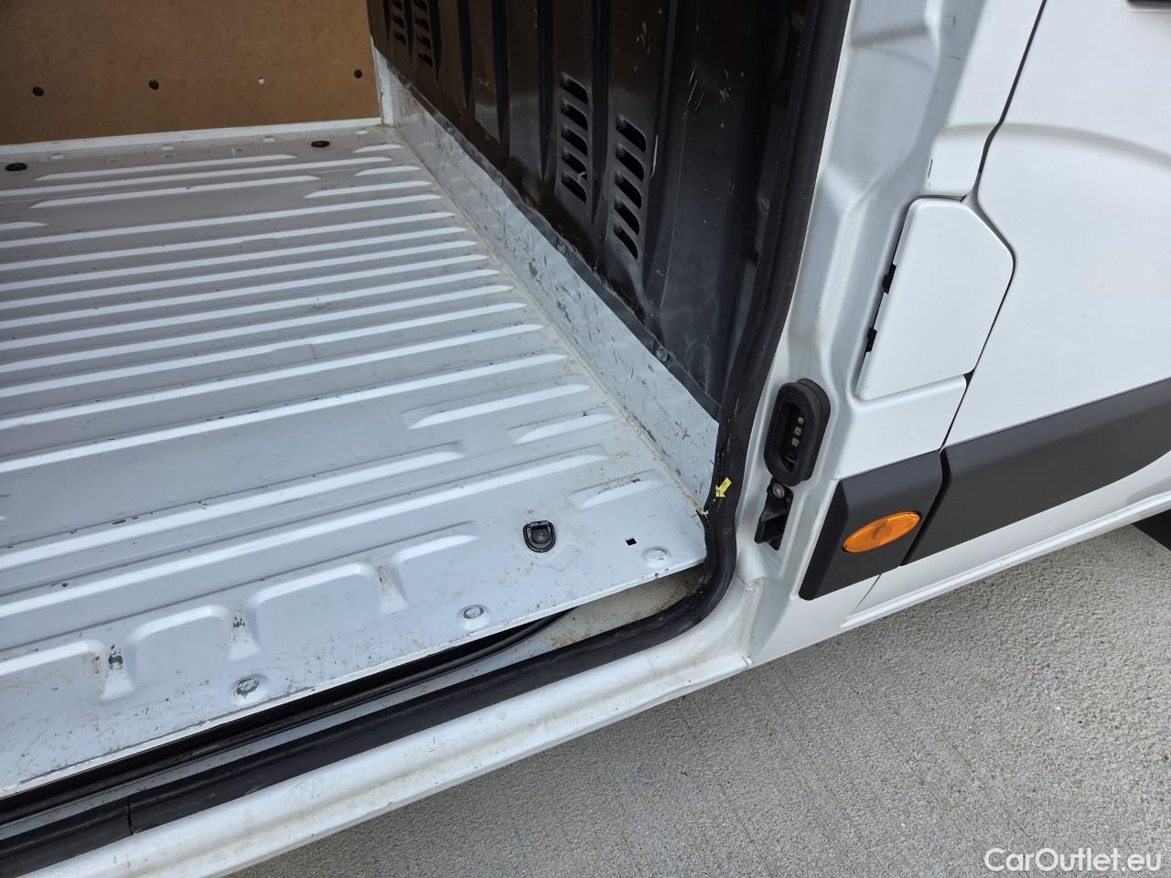  Renault  Master 2.3 Blue dCi 135CP Tractiune L3H2 #22