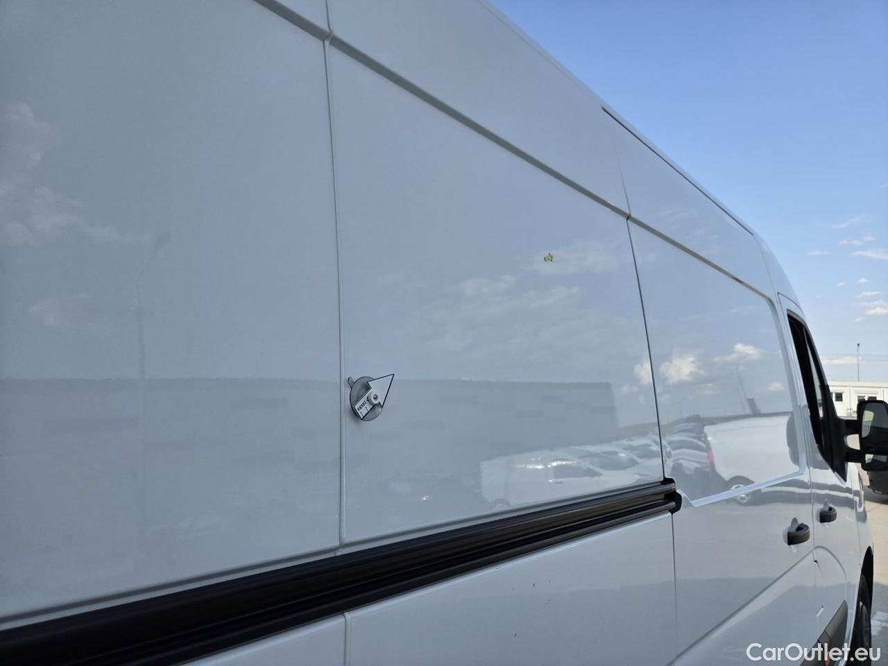 Renault  Master 2.3 Blue dCi 135CP Tractiune L3H2 #25