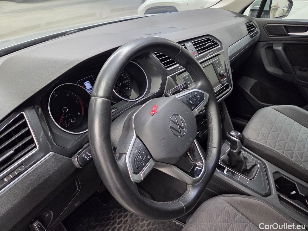  Volkswagen  Tiguan Life 2.0 TDI 150CP DSG #58