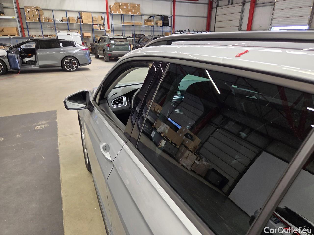  Volkswagen  Tiguan Life 2.0 TDI 150CP DSG #22