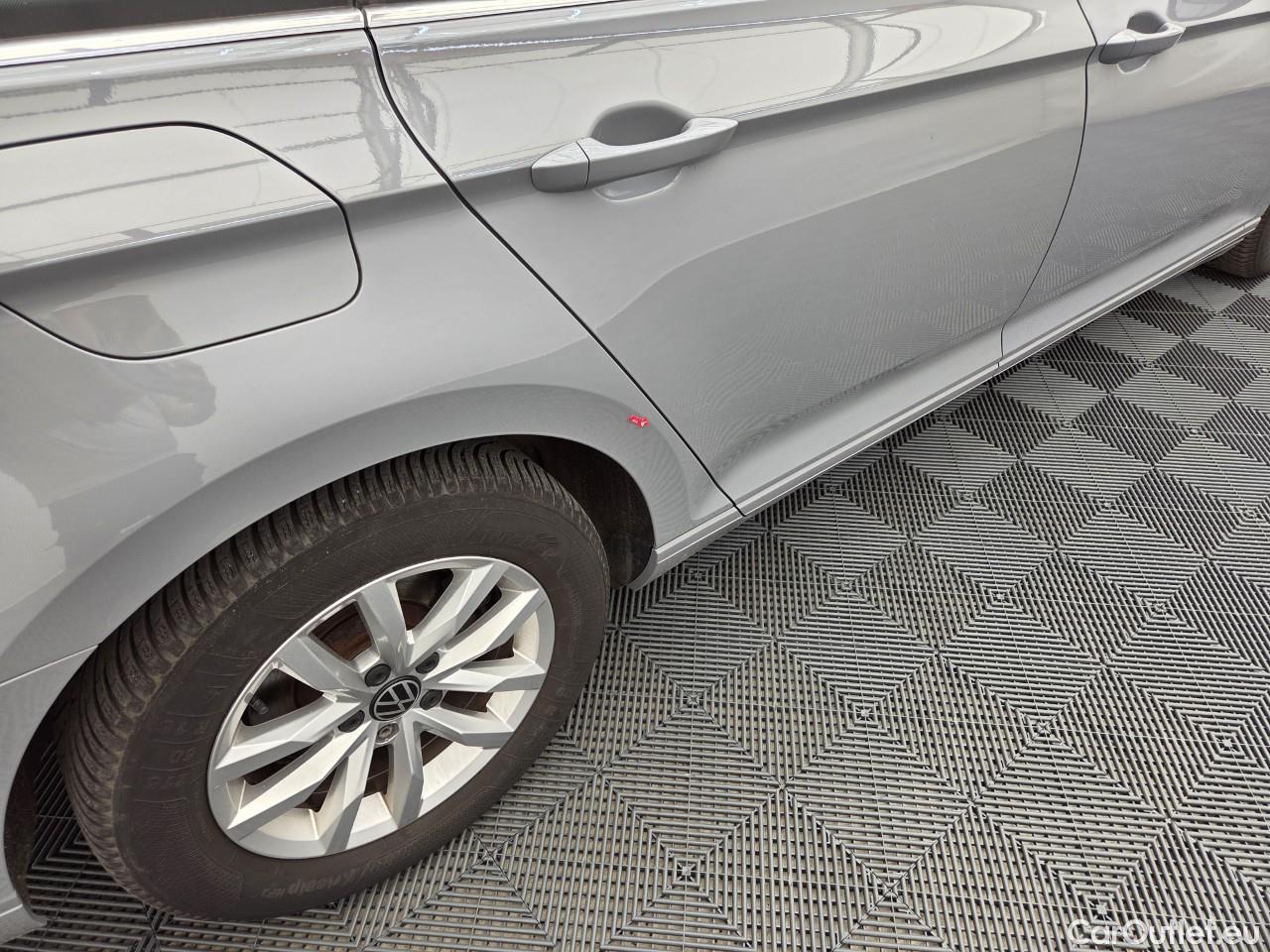  Volkswagen  Passat Advance 1.5 TSI ACT DSG 150 CP #36