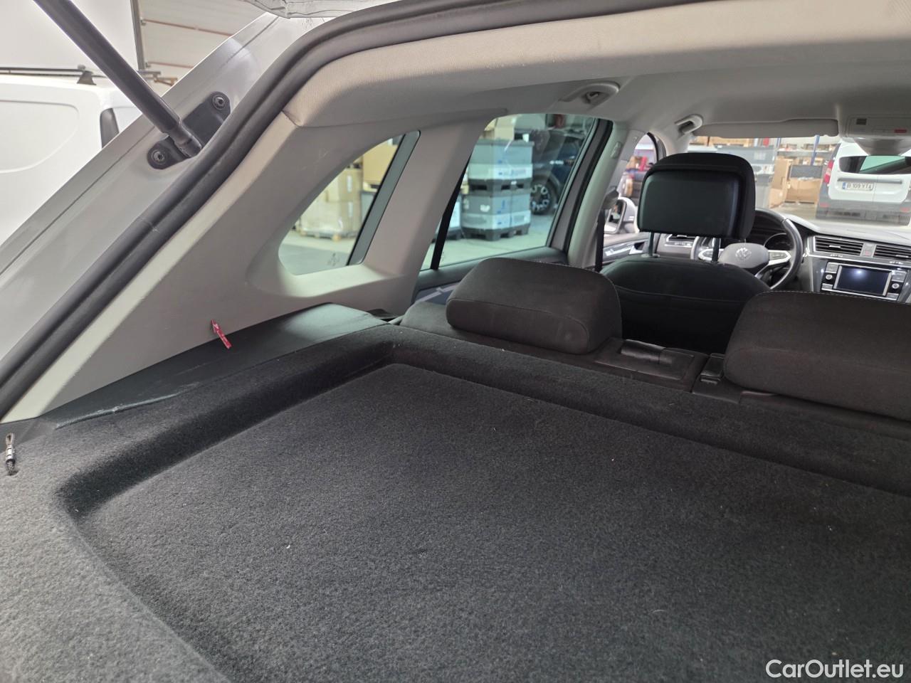  Volkswagen  Tiguan Life 2.0 TDI 150CP DSG #68