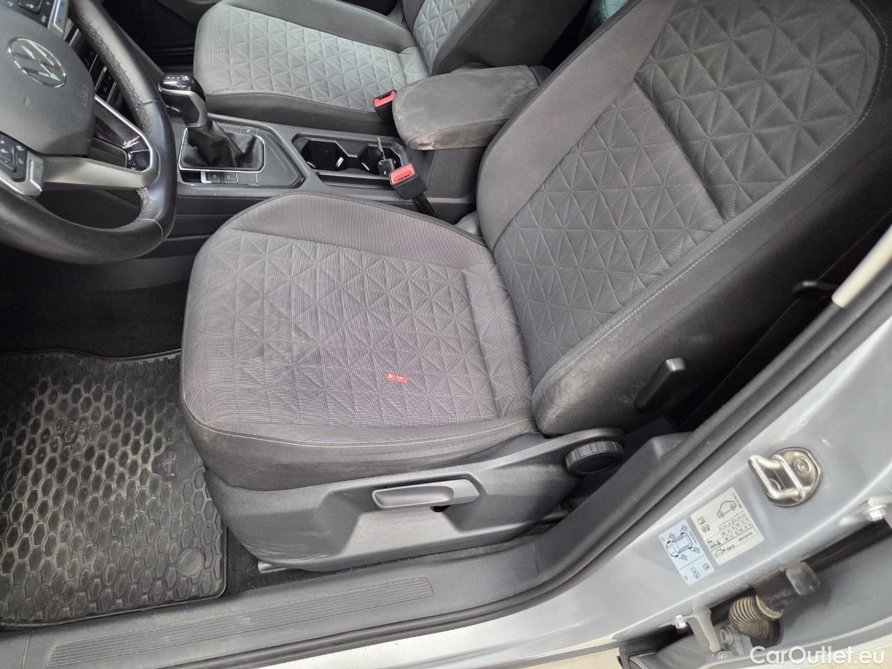  Volkswagen  Tiguan Life 2.0 TDI 150CP DSG #27