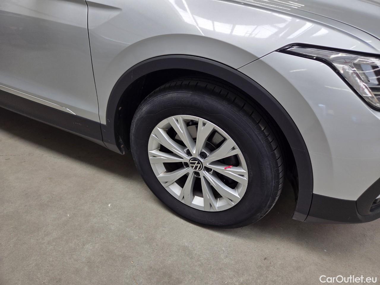  Volkswagen  Tiguan Life 2.0 TDI 150CP DSG #42