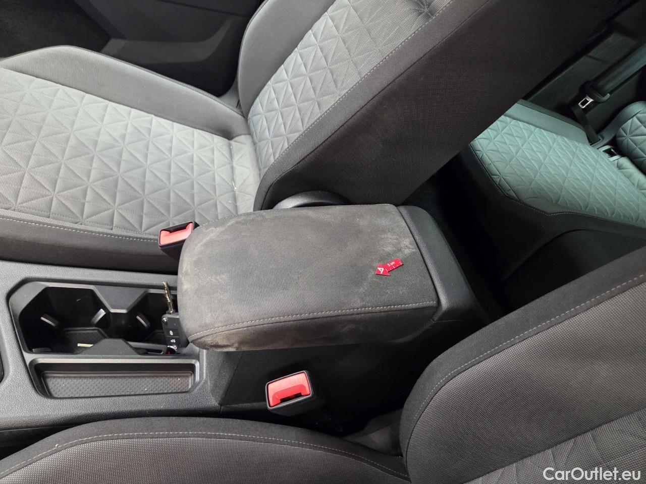  Volkswagen  Tiguan Life 2.0 TDI 150CP DSG #74