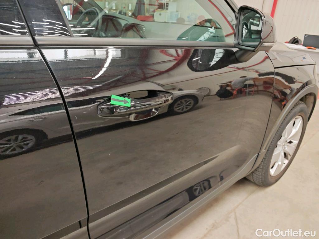  Volvo  XC 40 1.5 T3 163CP Momentum Pro AT #9