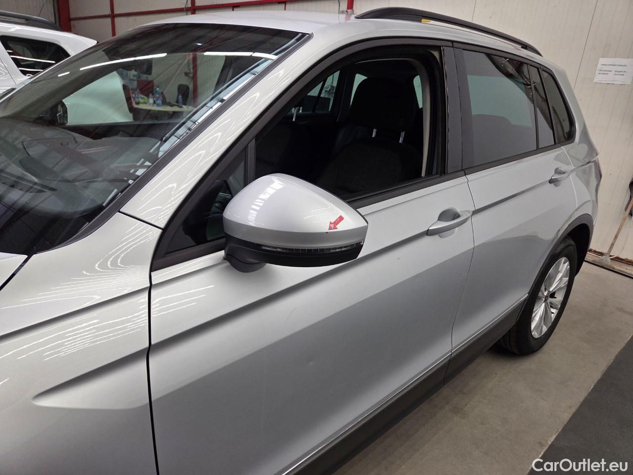  Volkswagen  Tiguan Life 2.0 TDI 150CP DSG #18