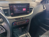  KIA  Cee'd KIA  SW 1.5 T-GDI 160KM 6MT M 5d #6