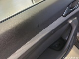  Volkswagen  Passat Volkswagen  Variant 1.5 TSI EVO 150 KM DSG Business 5d #35