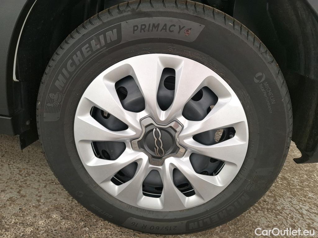  Fiat  500 FIAT X / 2018 / 5P / SUV 1.5 MHEV FFLY 130ch DCT7 #5