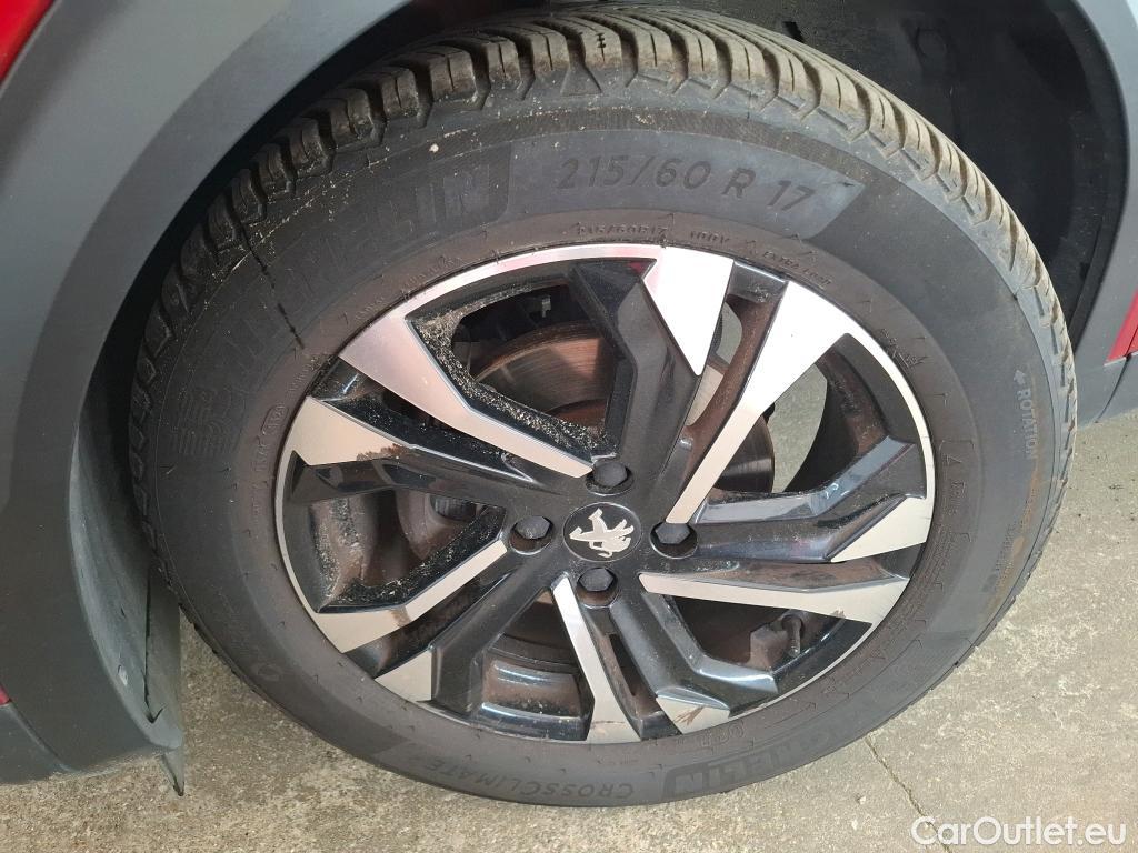  Peugeot  2008  Allure Pack 1.5 HDi 110CV BVM6 E6d #28