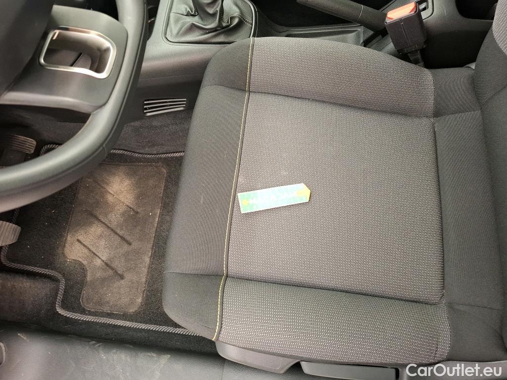  Citroen  C3  Société Feel Business R 1.5 BlueHDI 100CV BVM6 6E #1