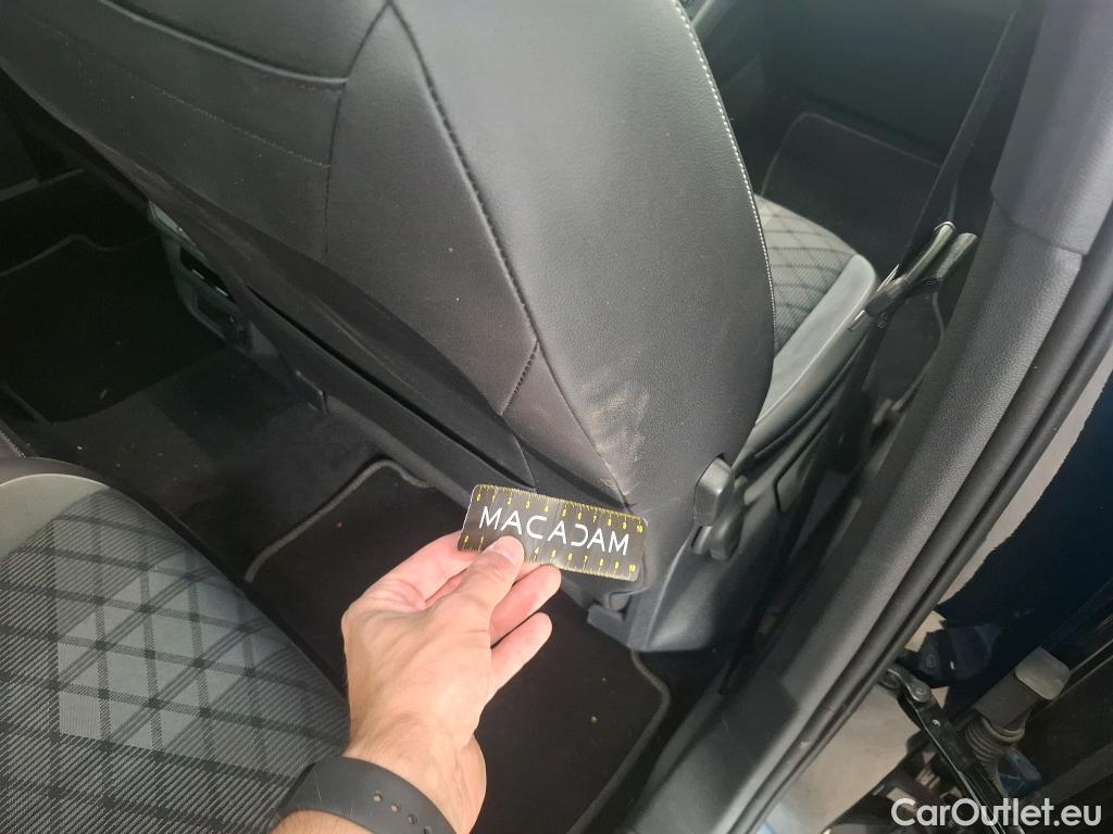  Volkswagen  Tiguan VOLKSWAGEN  / 2020 / 5P / SUV 1.4 eHybrid 245 DSG6 R-Line #27