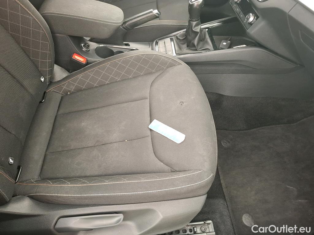 Skoda  KAMIQ  Business 1.0 TSI 95CV BVM5 E6d #9