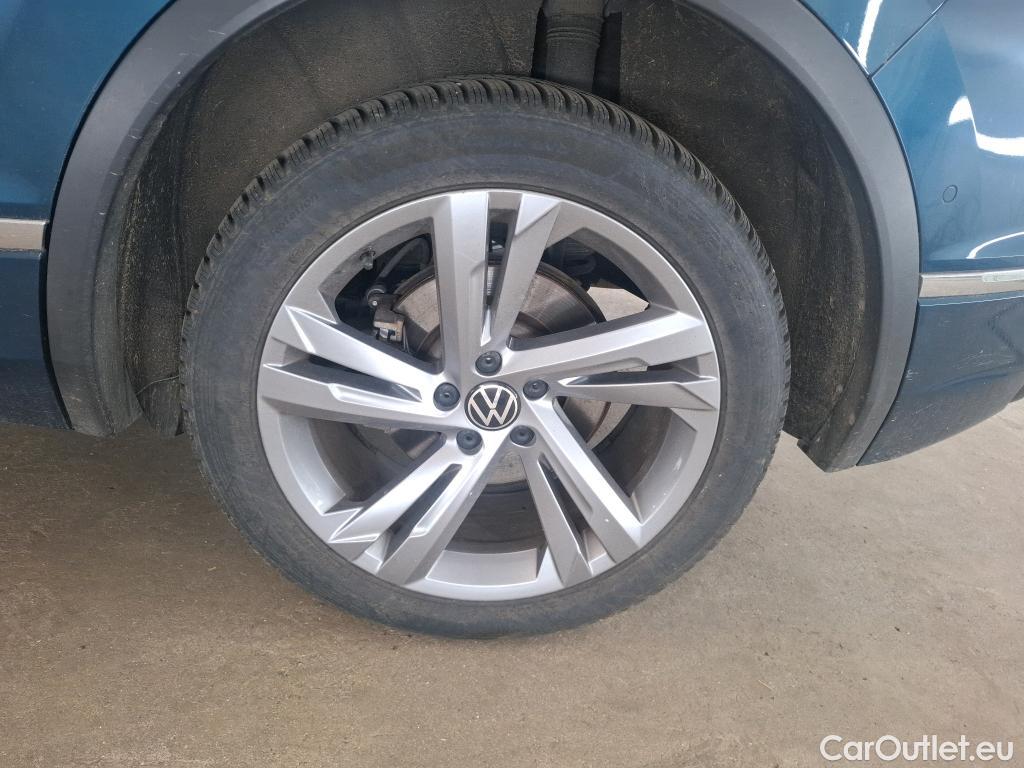  Volkswagen  Tiguan VOLKSWAGEN  / 2020 / 5P / SUV 1.4 eHybrid 245 DSG6 R-Line #19