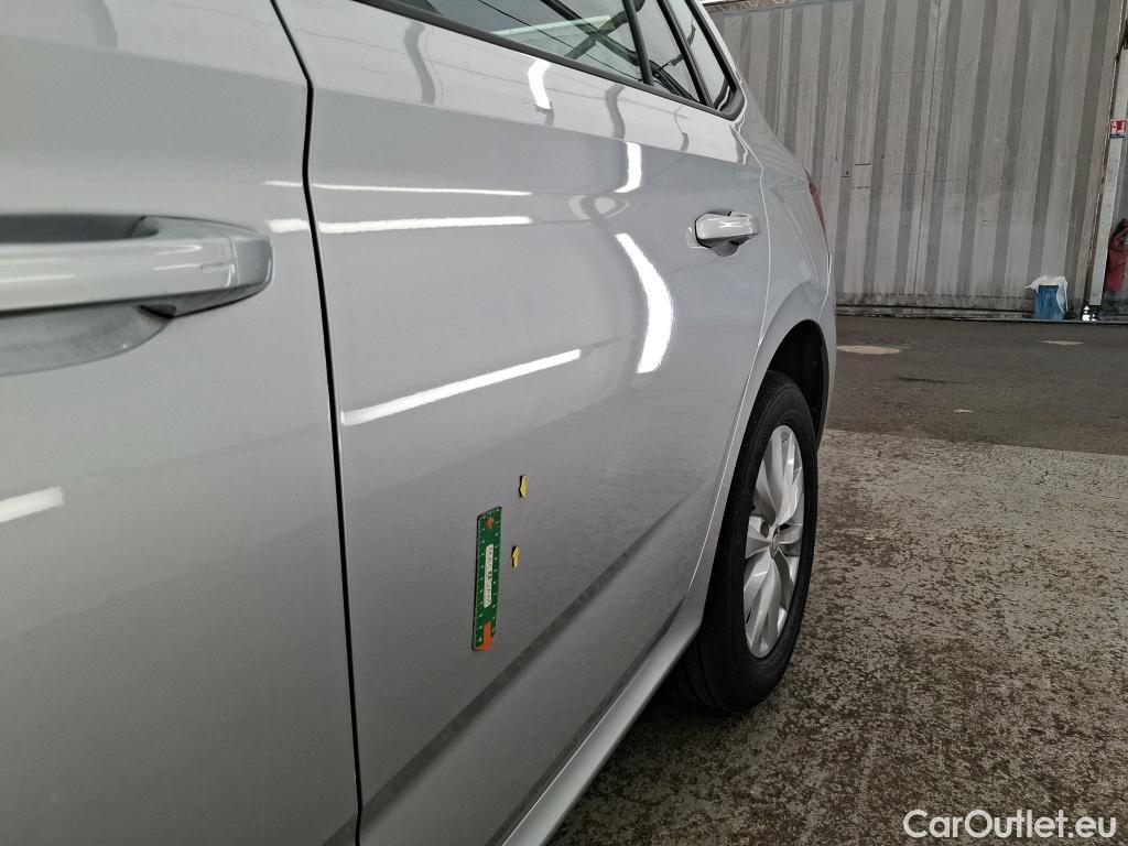  Skoda  KAMIQ  Business 1.0 TSI 95CV BVM5 E6d #14