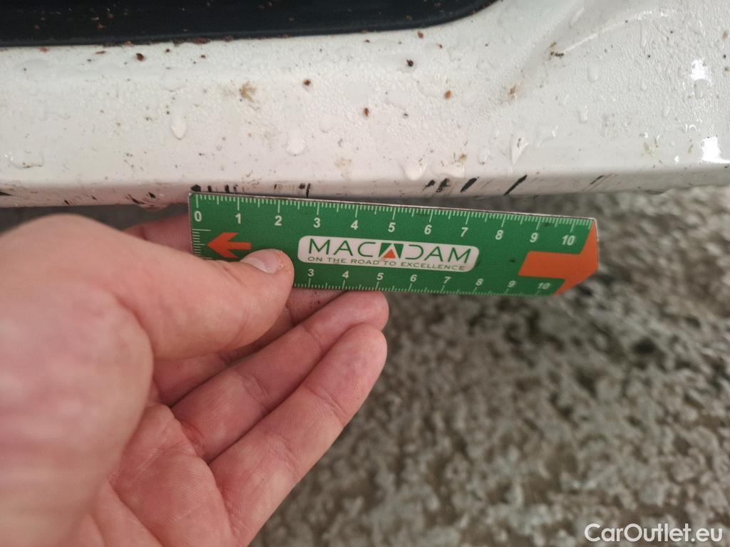  Peugeot  208  Premium 1.5 HDi 100CV BVM6 E6d #18