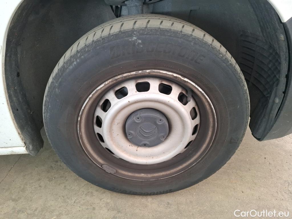  Citroen  Berlingo  Fourgon Club M 650 1.5 BlueHDi 100CV BVM6 E6d #35