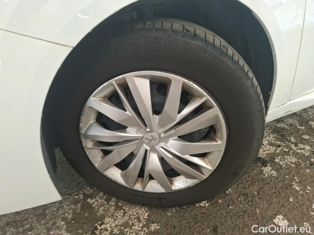  Peugeot  208  Premium 1.5 HDi 100CV BVM6 E6d #25