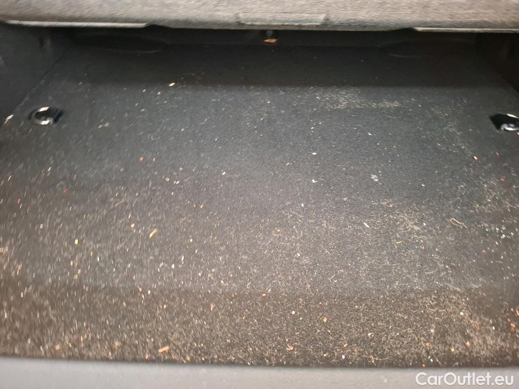  Bmw  Serie 2 BMW Série 2 Gran Coupé / 2019 / 4P / Berline 218D M Sport #30