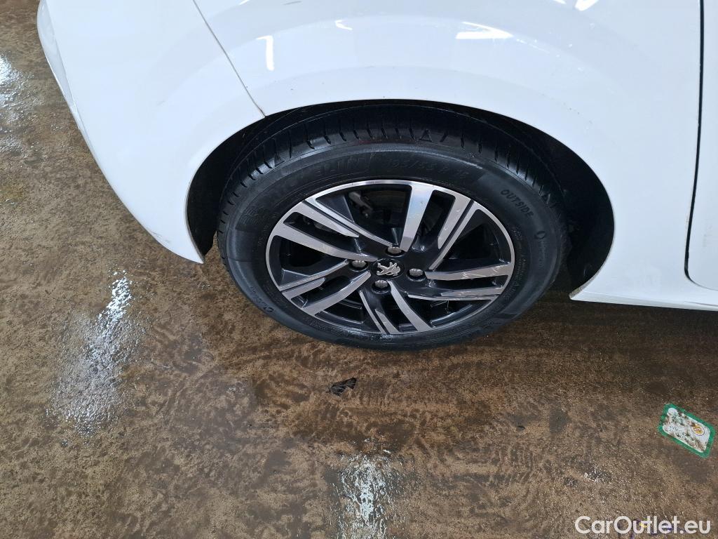  Peugeot  208  Allure Business 1.2 PureTech 100CV BVM6 E6d #20