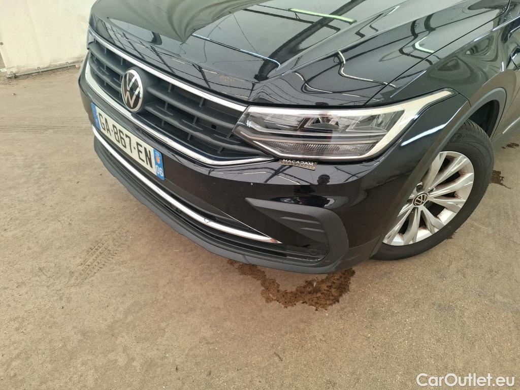  Volkswagen  Tiguan VOLKSWAGEN  / 2020 / 5P / SUV 1.4 eHybrid 245 DSG6 Life Business #46