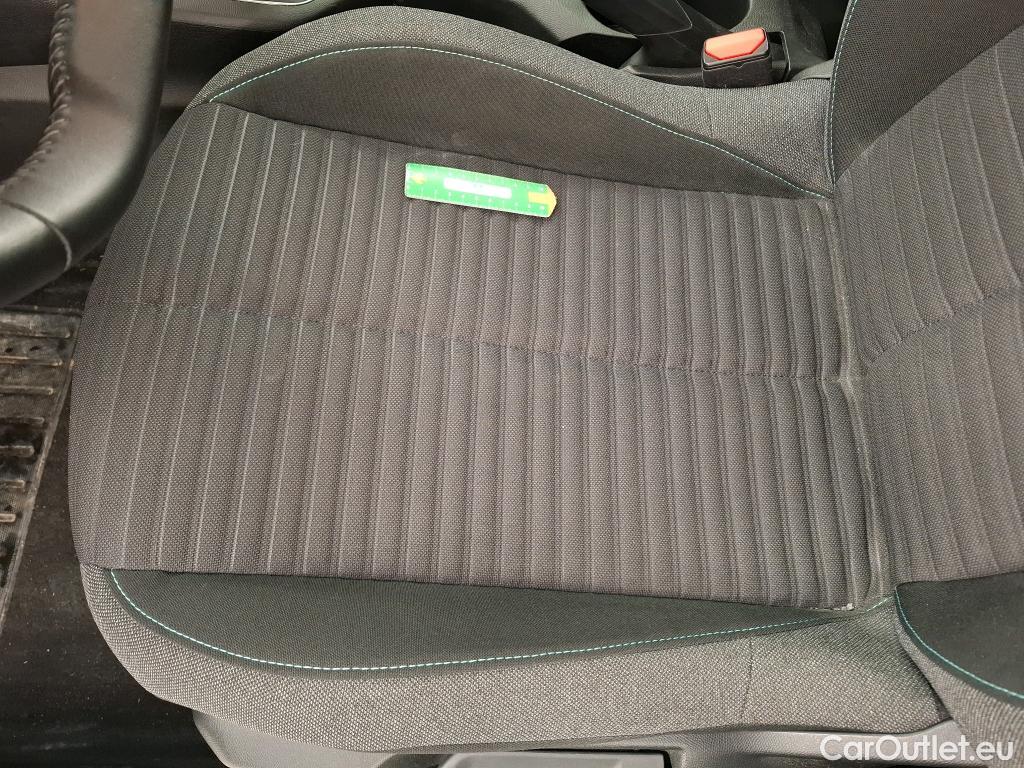  Peugeot  208  Style 1.2 PureTech 75CV BVM5 E6d #3