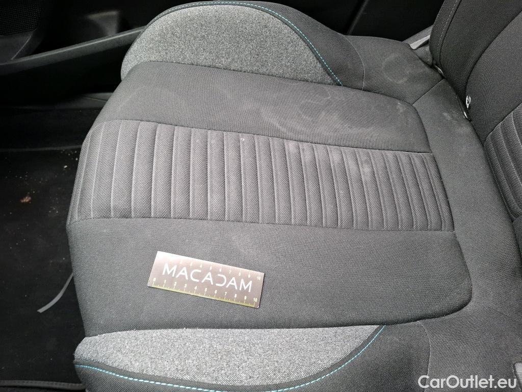  Peugeot  3008  II Active Pack 1.2 PureTech 130CV BVA8 E6d #11