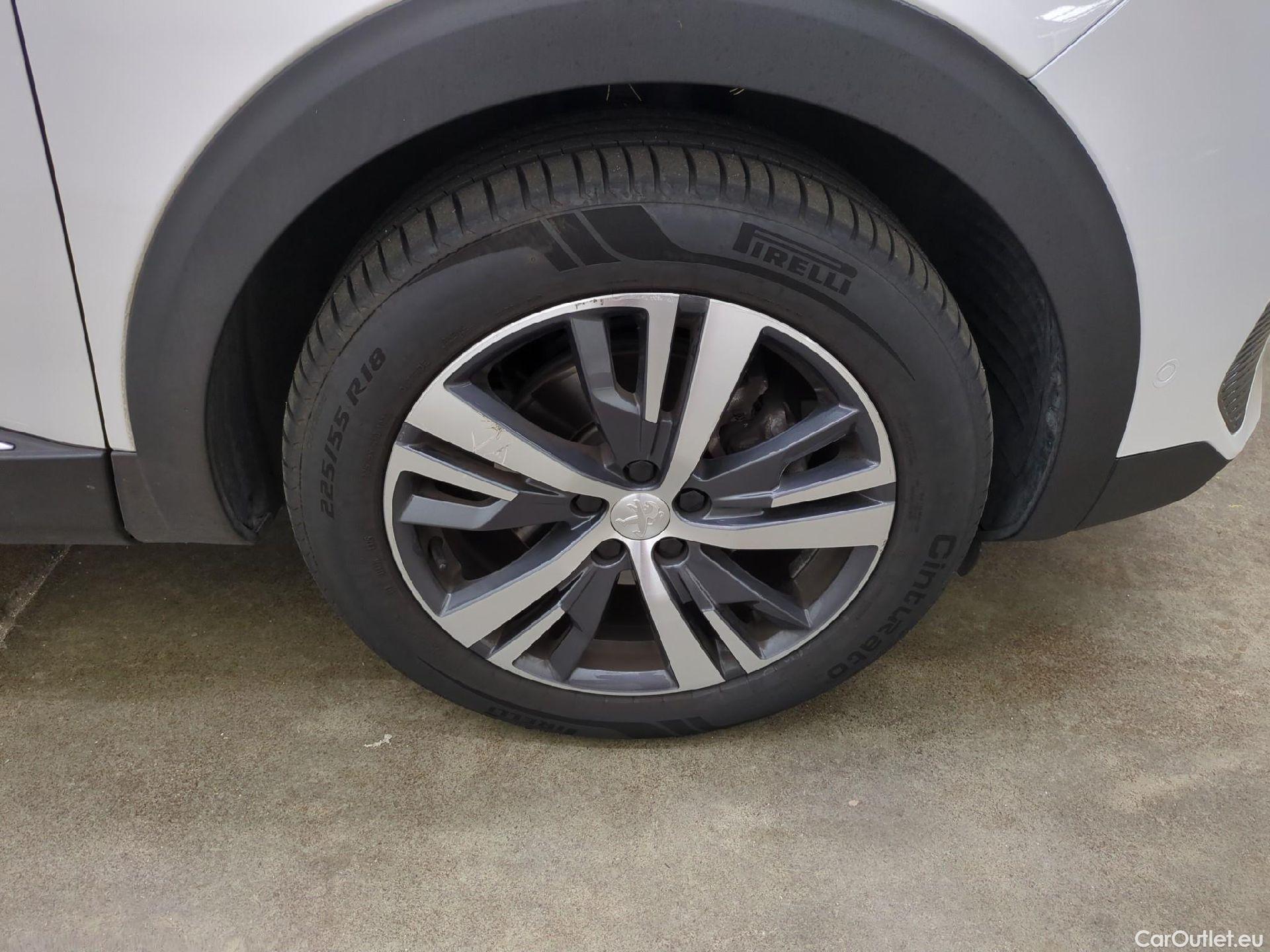  Peugeot  5008  Allure Pack 1.2 PureTech 130CV BVA8 7 Sieges E6d #20