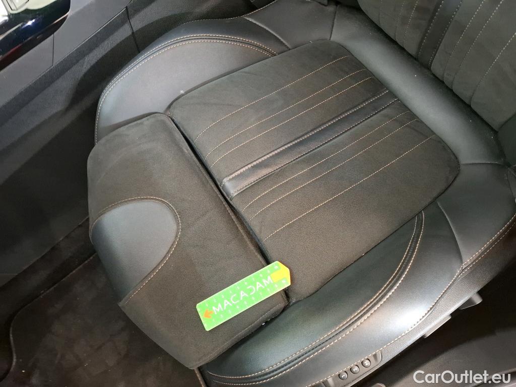  Peugeot  3008 PEUGEOT  / 2020 / 5P / SUV PureTech 130 S&S EAT8 GT Pack #26