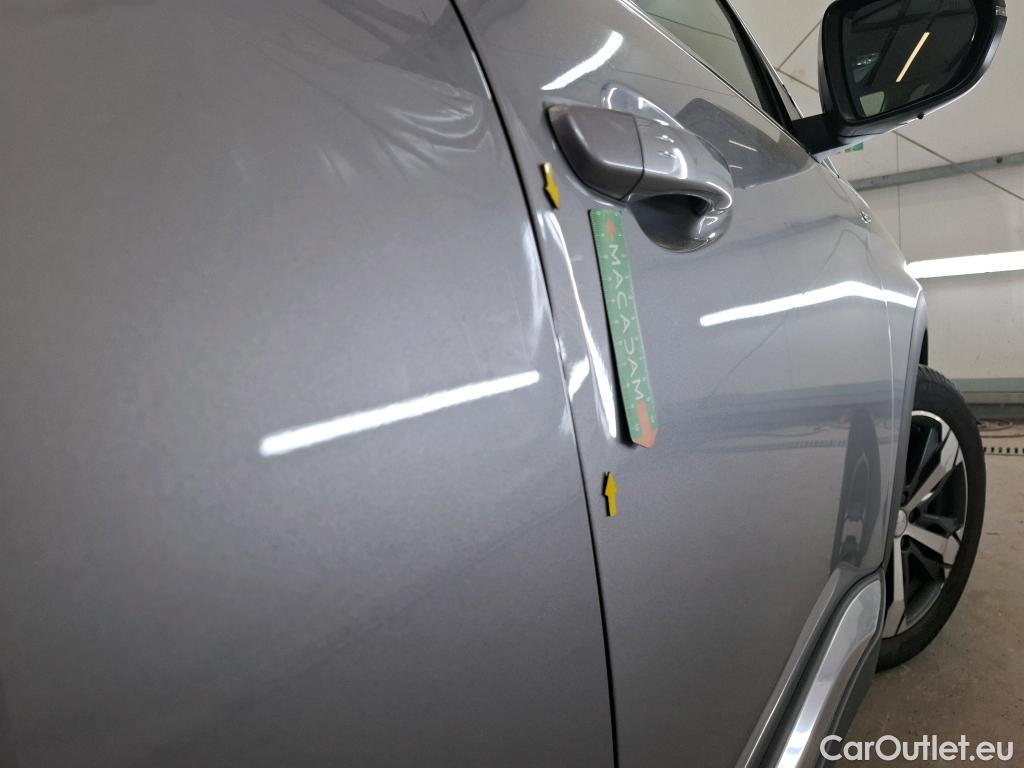  Peugeot  3008 PEUGEOT  / 2020 / 5P / SUV PureTech 130 S&S EAT8 GT Pack #2