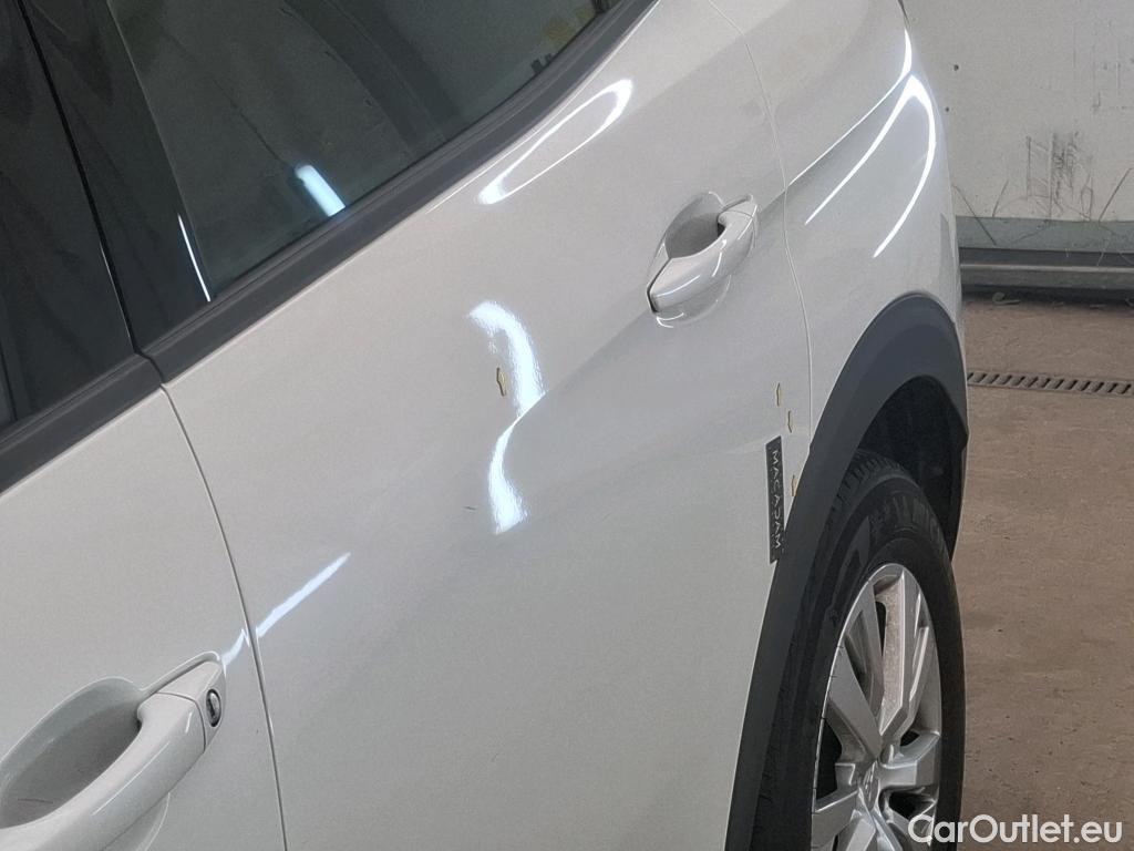 Peugeot  3008  Active Pack 1.2 PureTech 130CV BVA8 E6d #43