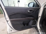  Jeep  Compass JEEP  / 2017 / 5P / SUV 2.0 MJET II 103KW LIMITED 4WD AUTO #111