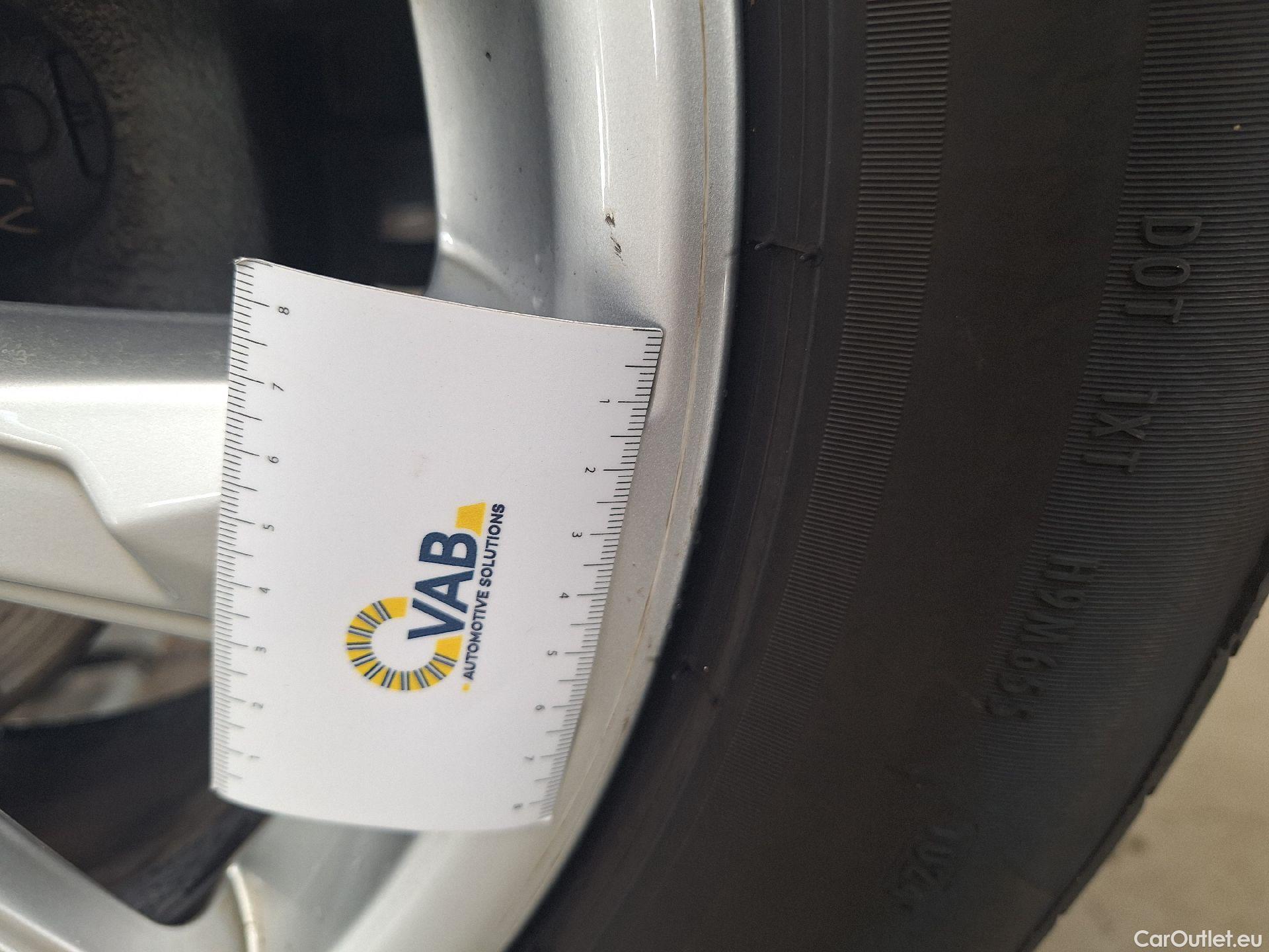  Audi  Q3 Audi,  SB '19, Audi  Sportback 35 TFSI 5d #2