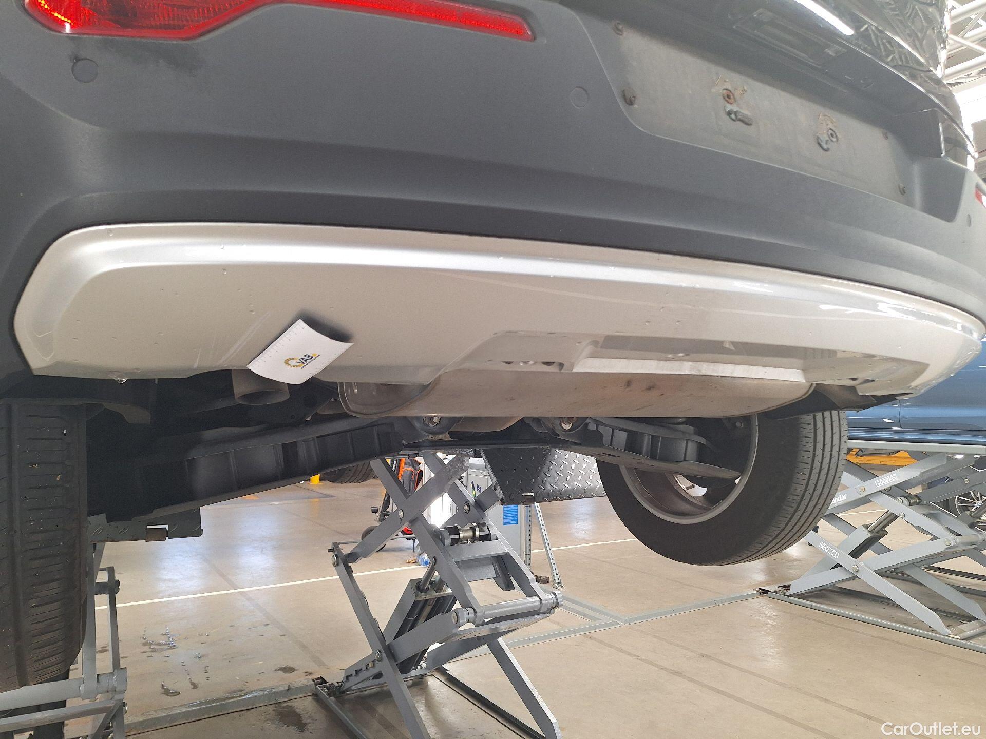  Volvo  XC 40 Volvo, XC40 '17, Volvo XC40 D3 Momentum Pro 5d #26