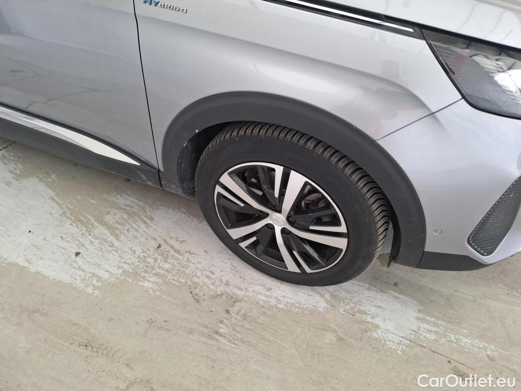  Peugeot  3008 PEUGEOT  / 2020 / 5P / SUV 1.6 HYBRID4 300 E-EAT8 GT #48